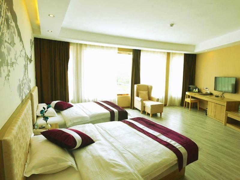 Greentree Inn Changdu Basu Ranwu Lake Spot Express Hotel Rawu Exterior photo